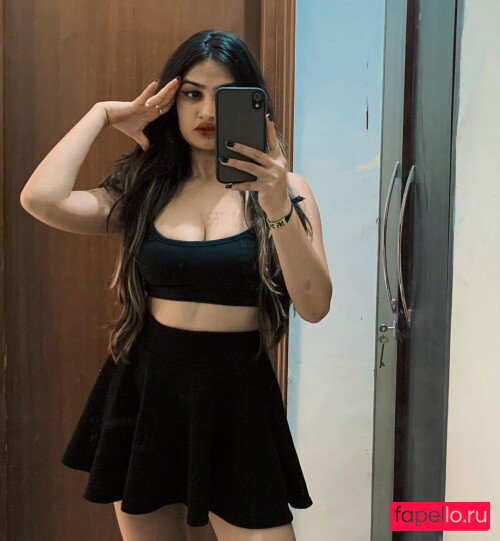 Sassy Poonam Onlyfans Photo Gallery 