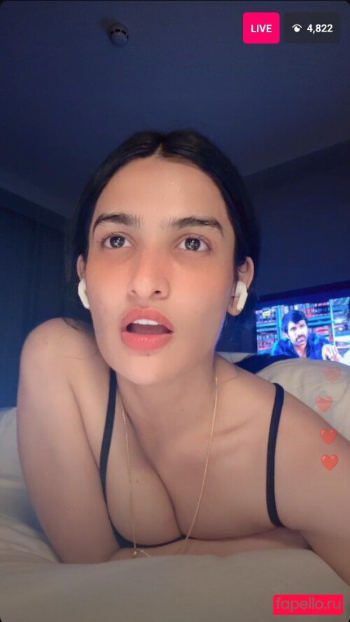 Sassy Poonam Onlyfans Photo Gallery 