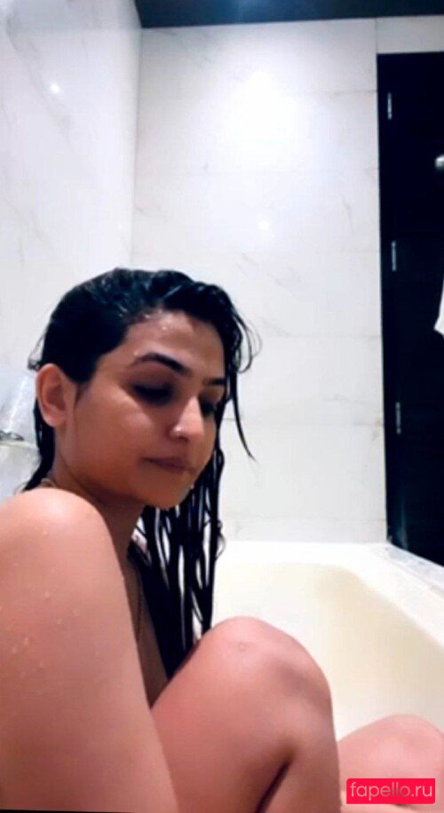 Sassy Poonam Onlyfans Photo Gallery 