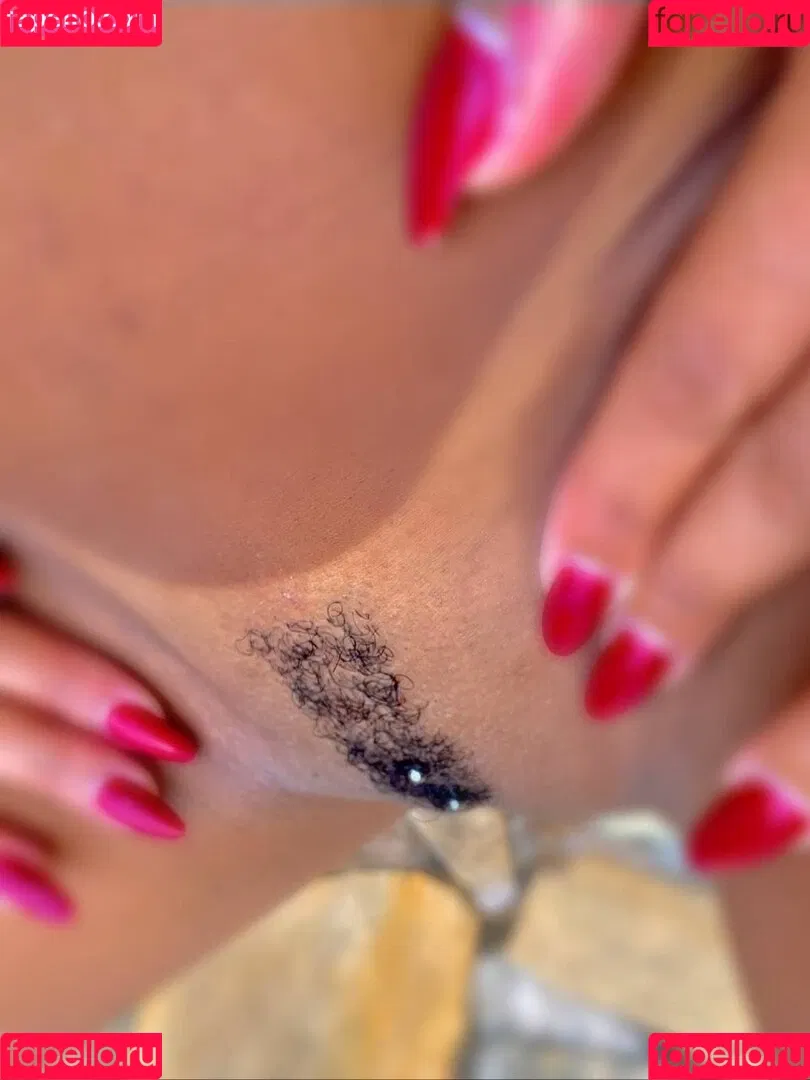 Kauanne Felicio Onlyfans Photo Gallery 