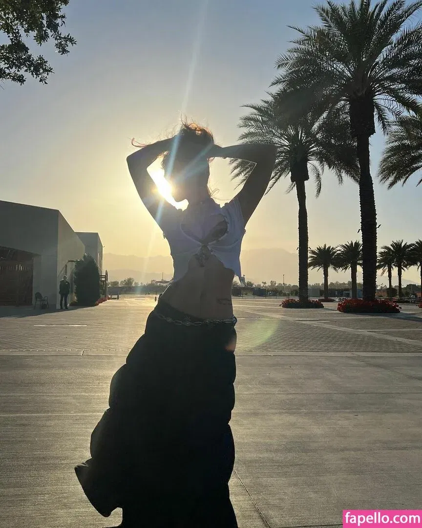 Renatarii Onlyfans Photo Gallery 