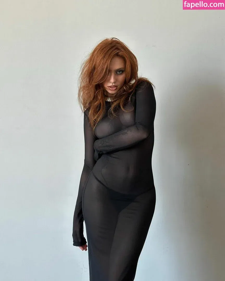 Renatarii Onlyfans Photo Gallery 