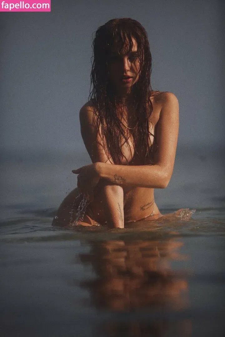 Renatarii Onlyfans Photo Gallery 