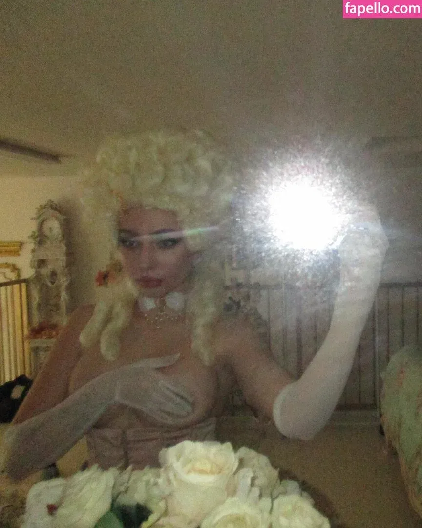 Renatarii Onlyfans Photo Gallery 