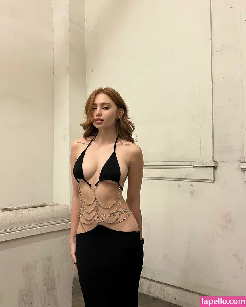 Renatarii Onlyfans Photo Gallery 