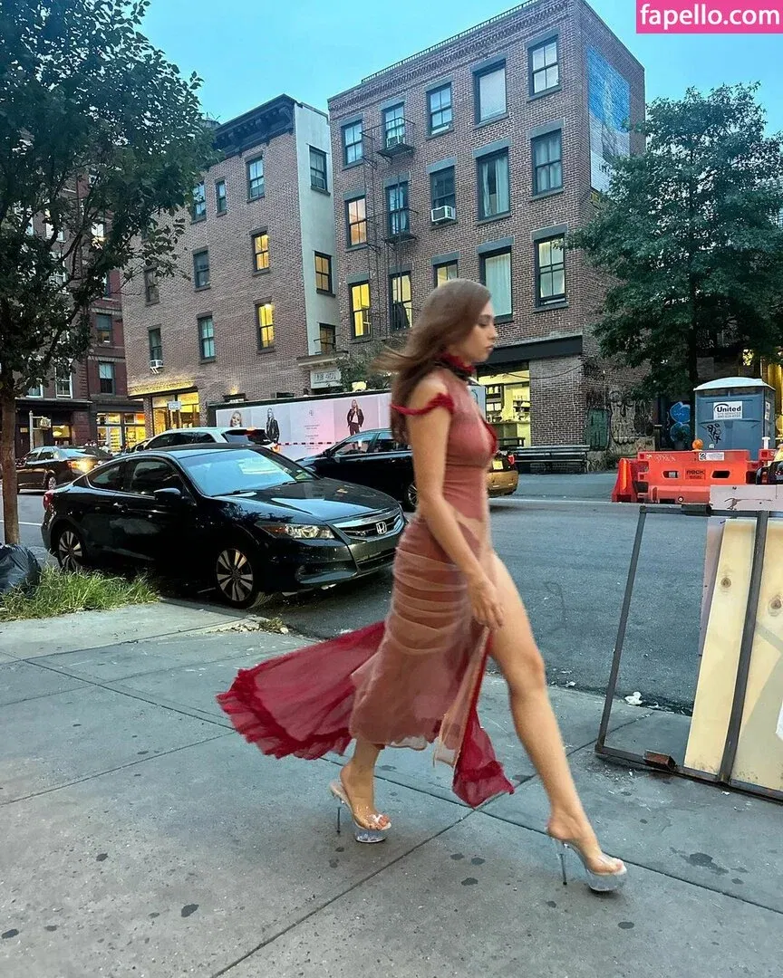 Renatarii Onlyfans Photo Gallery 