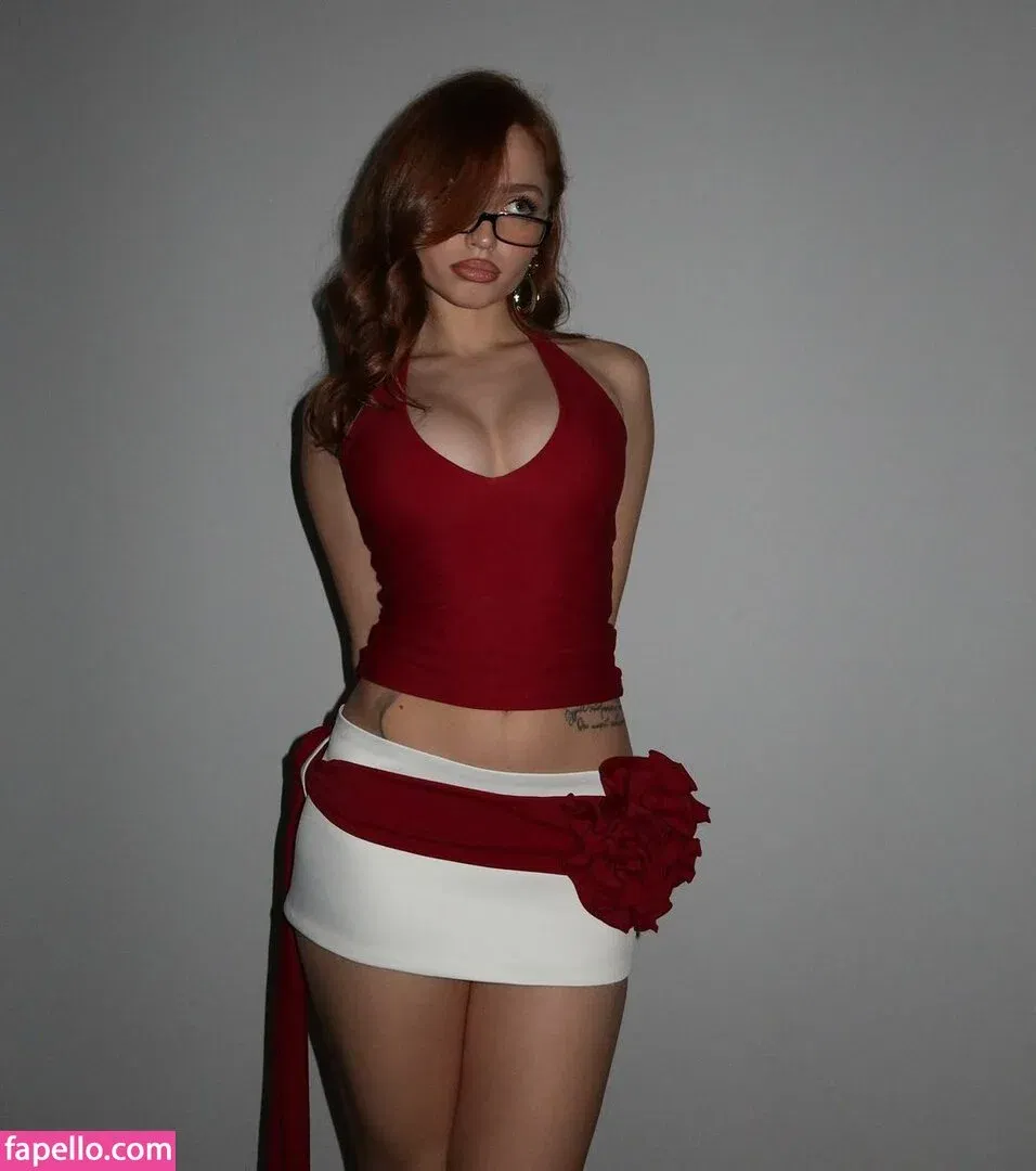 Renatarii Onlyfans Photo Gallery 