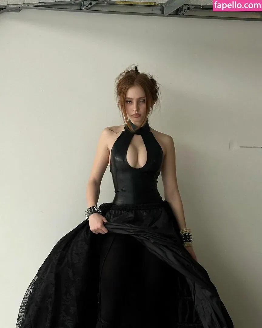 Renatarii Onlyfans Photo Gallery 