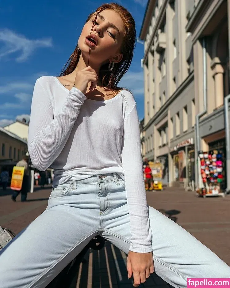 Renatarii Onlyfans Photo Gallery 