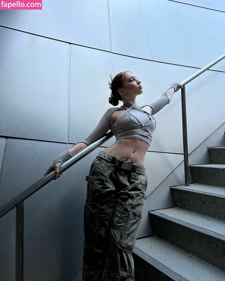 Renatarii Onlyfans Photo Gallery 