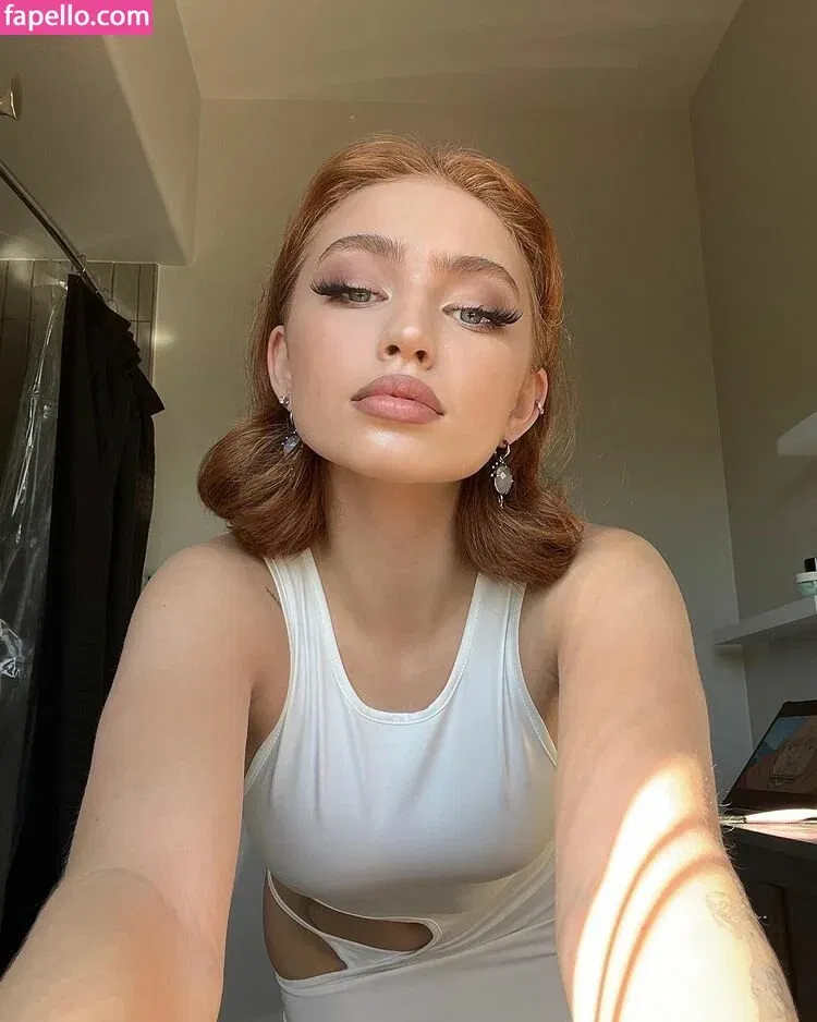 Renatarii Onlyfans Photo Gallery 