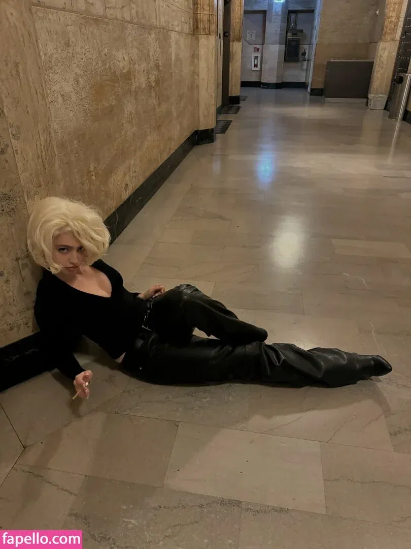 Renatarii Onlyfans Photo Gallery 