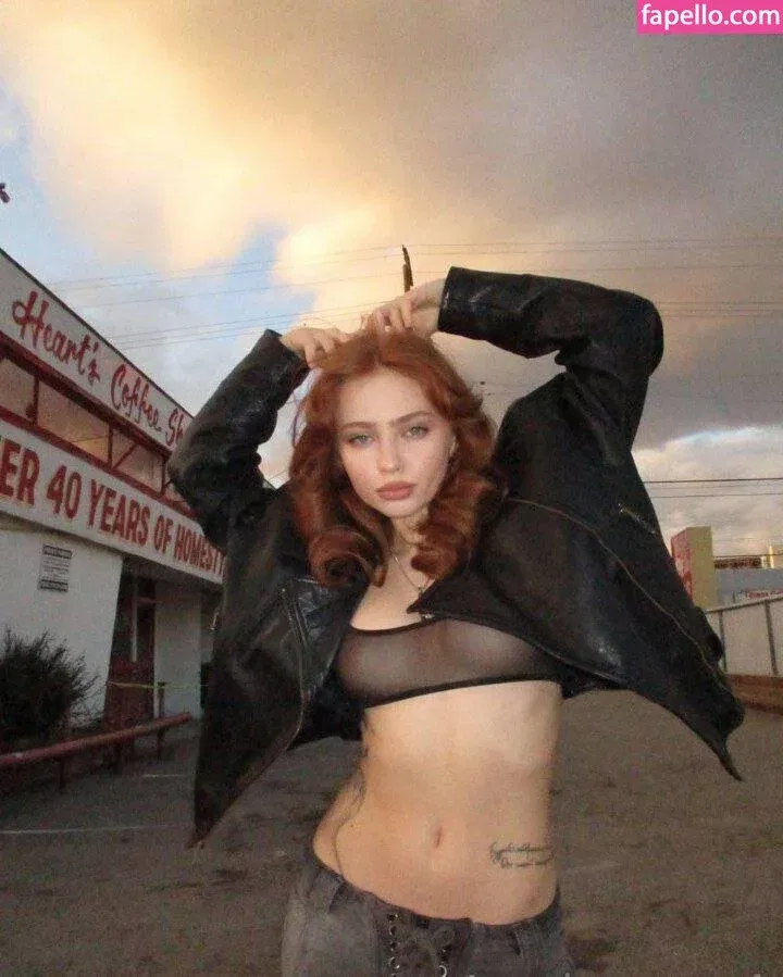 Renatarii Onlyfans Photo Gallery 