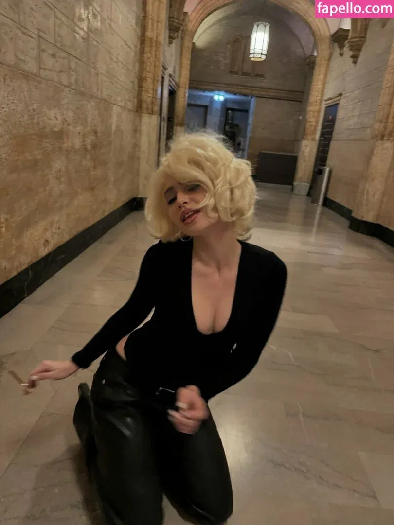 Renatarii Onlyfans Photo Gallery 