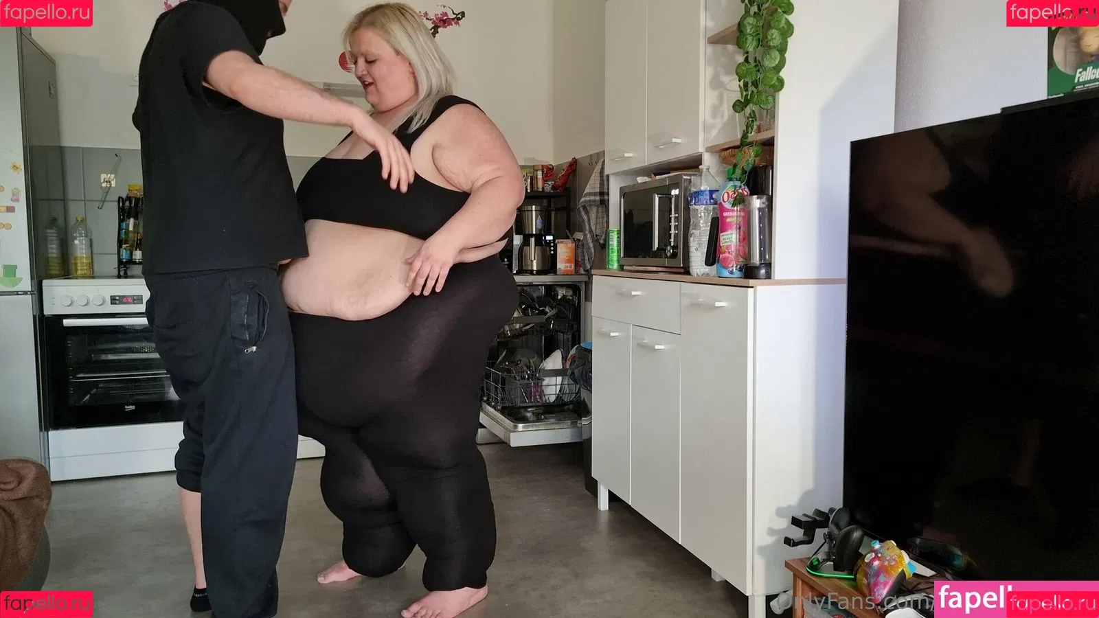 doughbellygirl Onlyfans Photo Gallery 