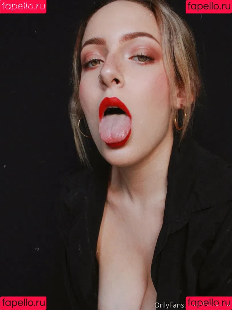 Oriana Leal Onlyfans Photo Gallery 
