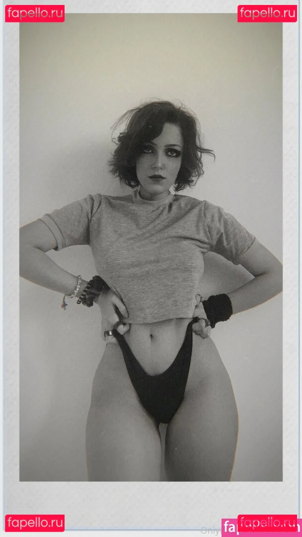 Oriana Leal Onlyfans Photo Gallery 