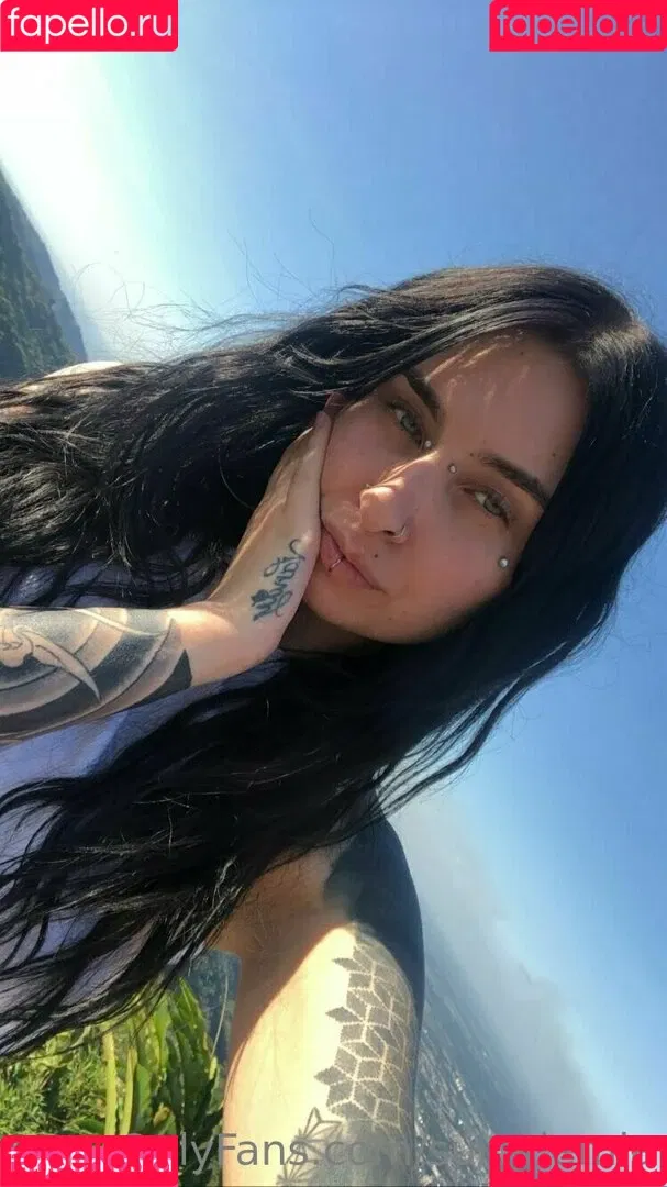 badkittymia Onlyfans Photo Gallery 