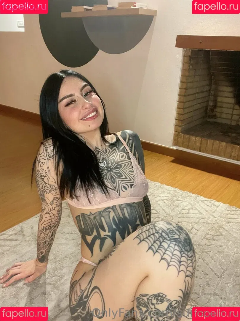 badkittymia Onlyfans Photo Gallery 