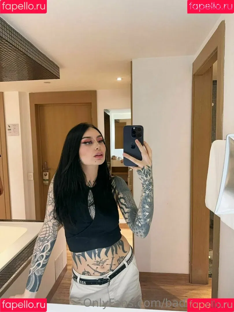 badkittymia Onlyfans Photo Gallery 