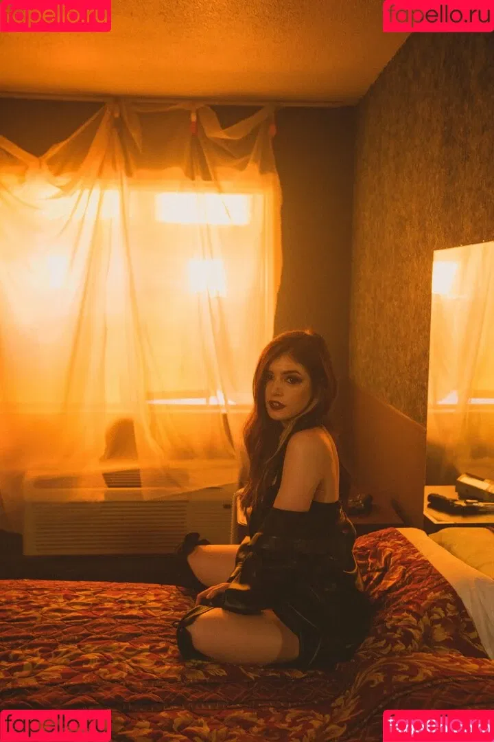 Chrissy Costanza Onlyfans Photo Gallery 