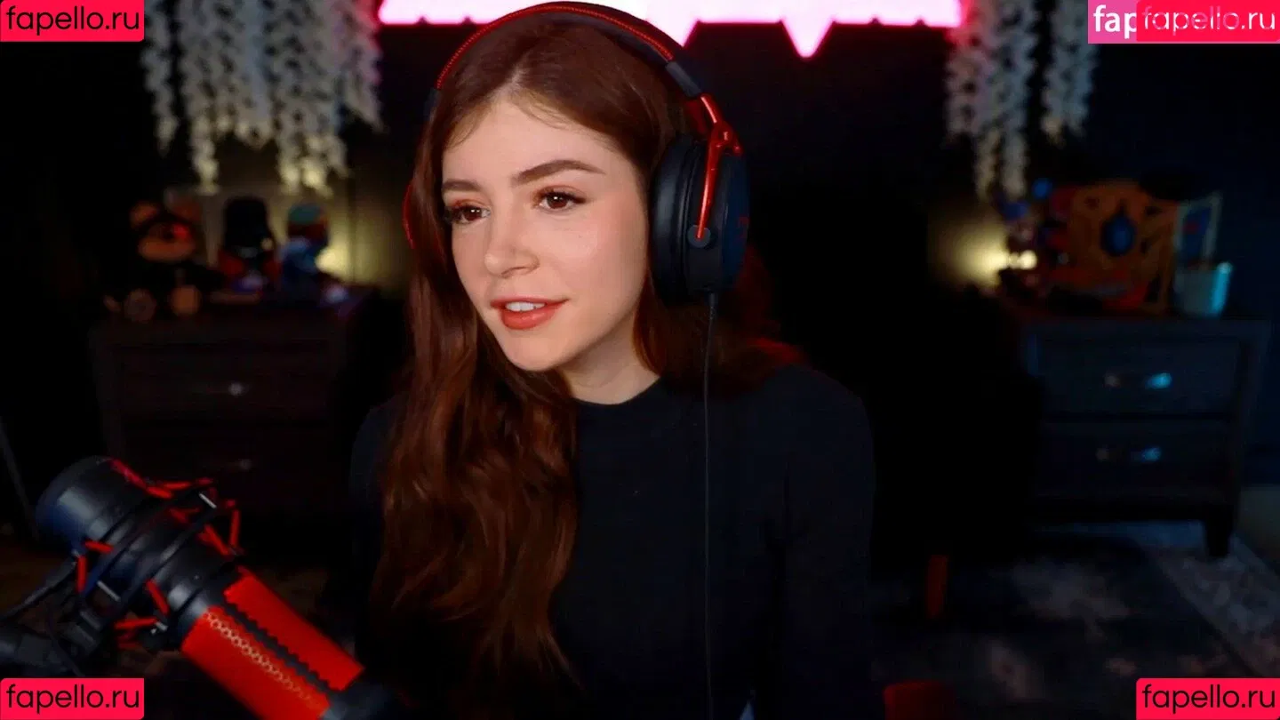 Chrissy Costanza Onlyfans Photo Gallery 