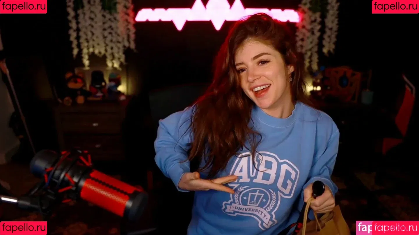 Chrissy Costanza Onlyfans Photo Gallery 