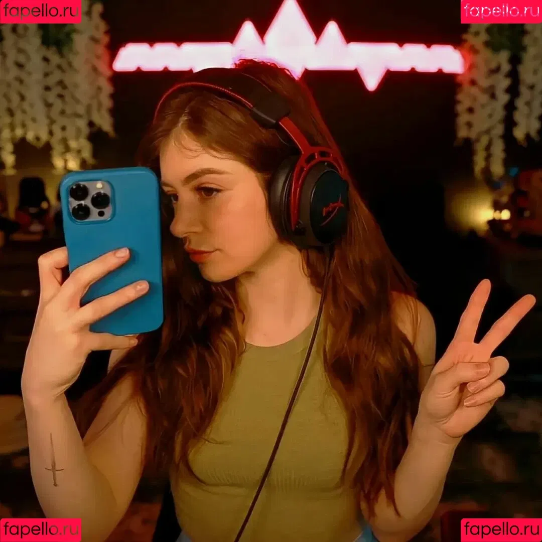 Chrissy Costanza Onlyfans Photo Gallery 