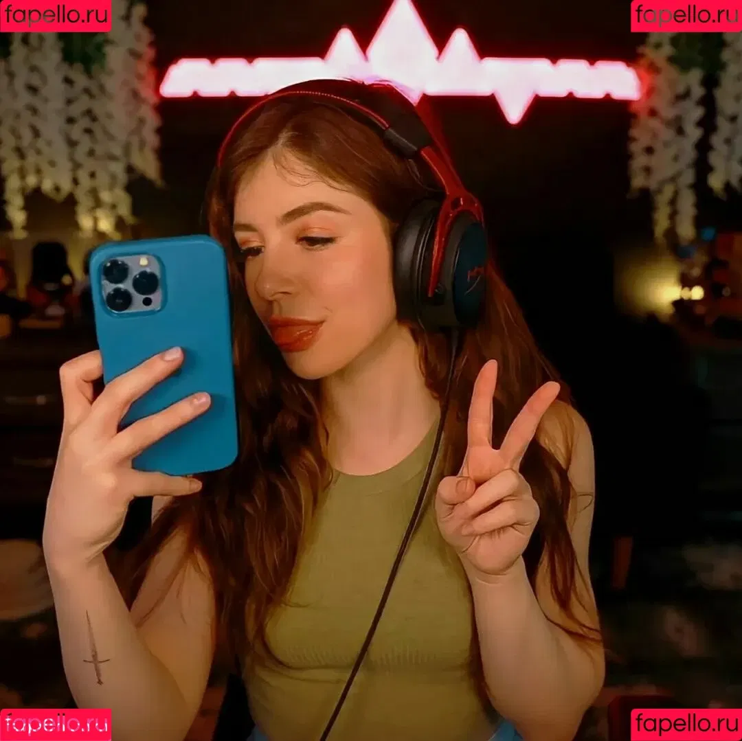Chrissy Costanza Onlyfans Photo Gallery 