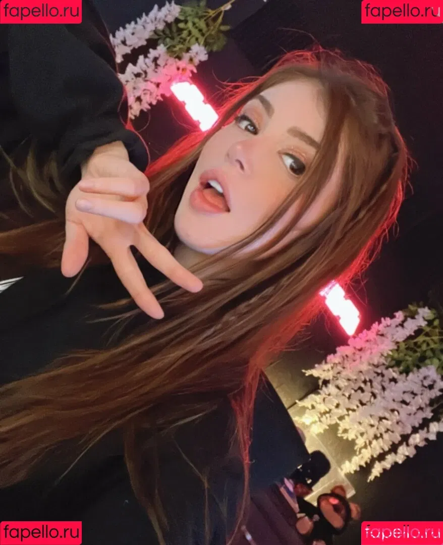 Chrissy Costanza Onlyfans Photo Gallery 
