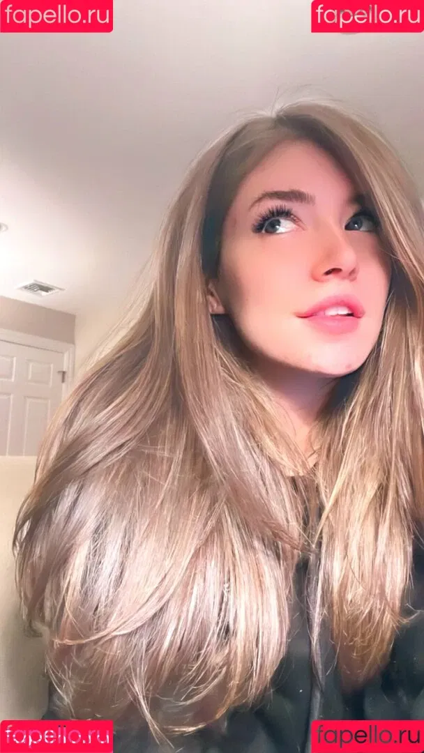 Chrissy Costanza Onlyfans Photo Gallery 