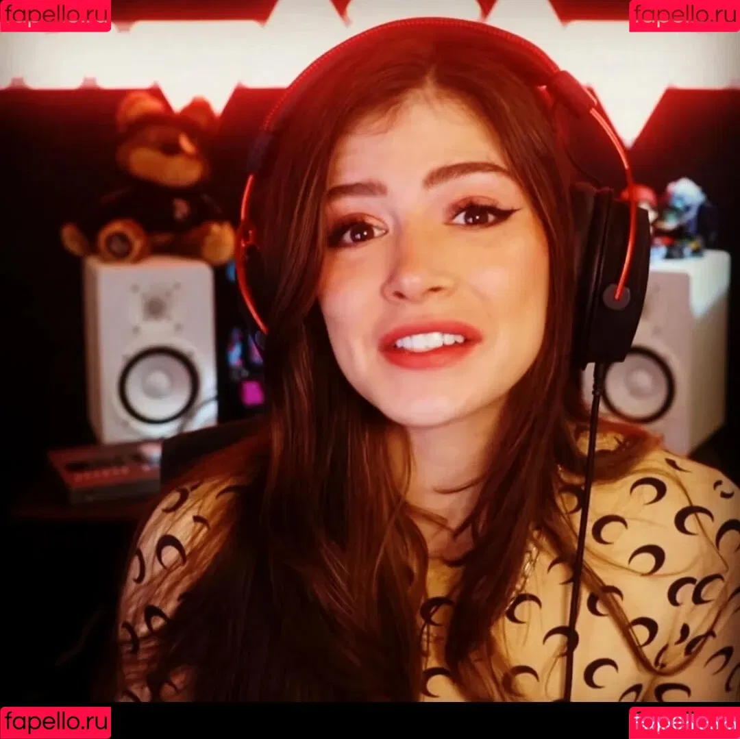 Chrissy Costanza Onlyfans Photo Gallery 
