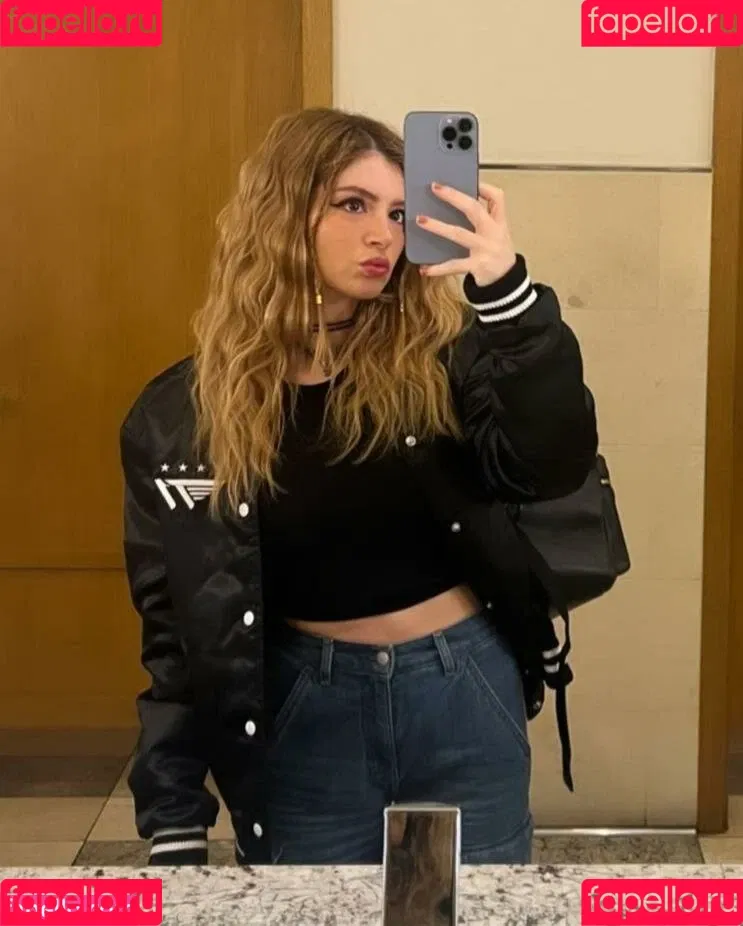 Chrissy Costanza Onlyfans Photo Gallery 