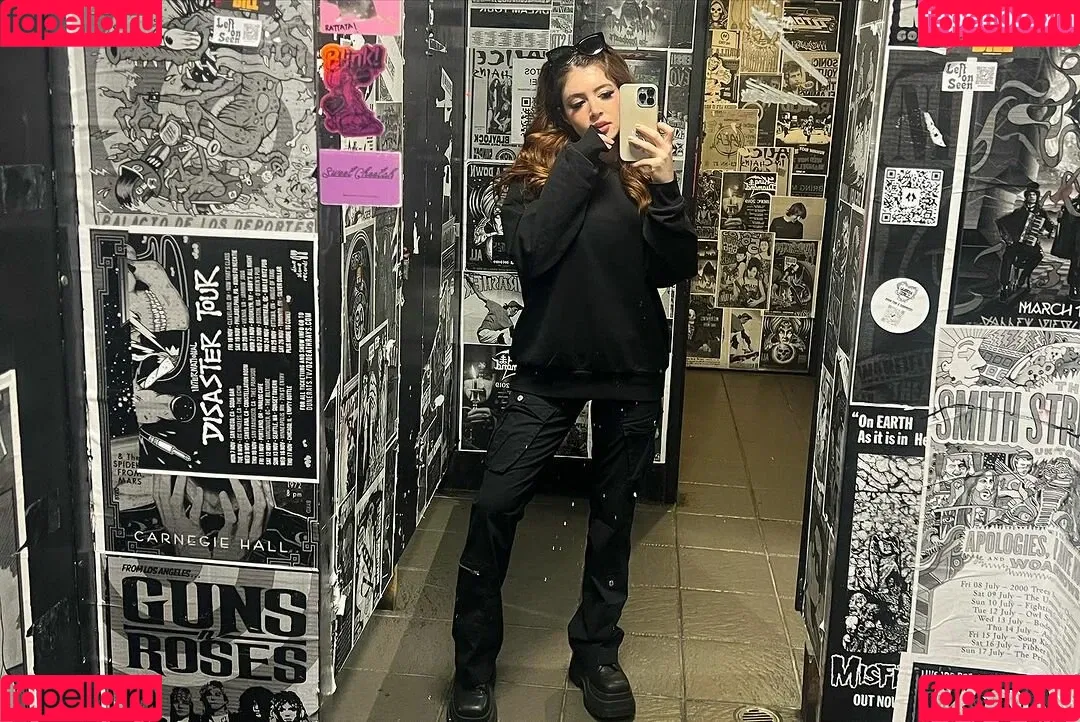 Chrissy Costanza Onlyfans Photo Gallery 