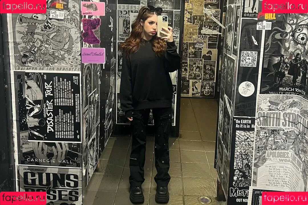 Chrissy Costanza Onlyfans Photo Gallery 