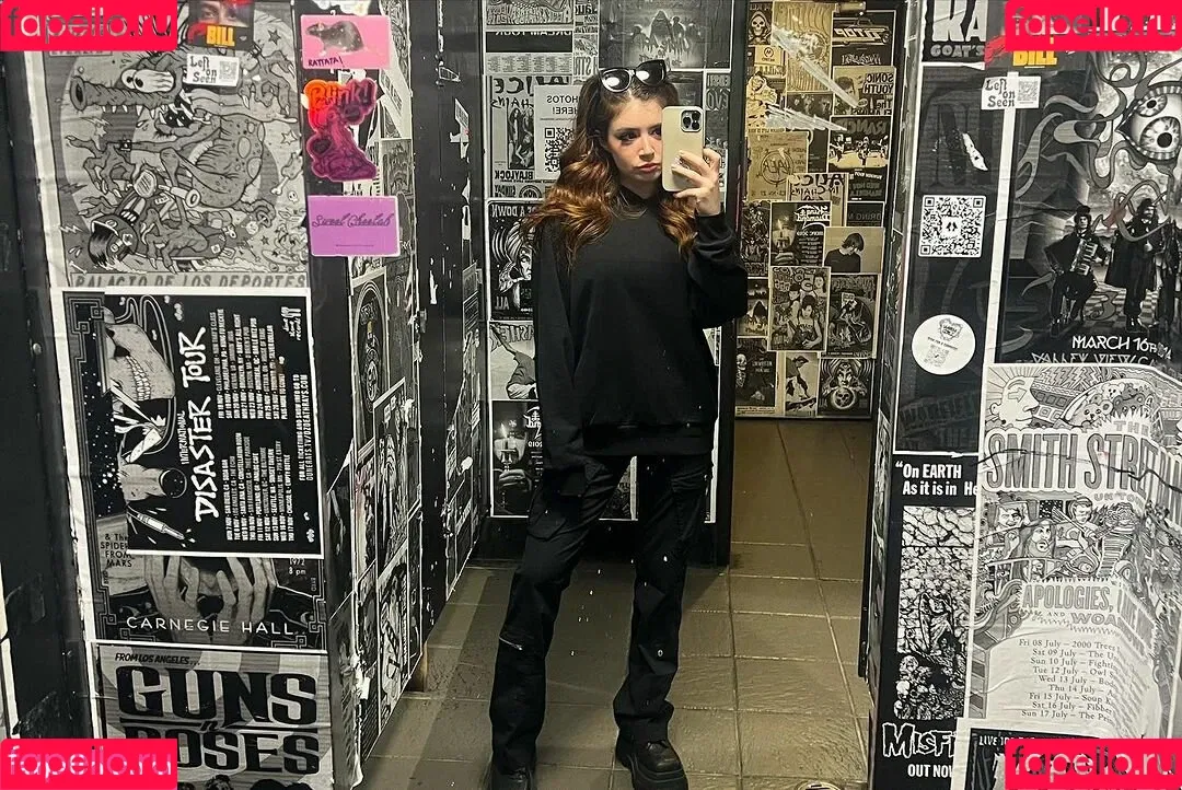 Chrissy Costanza Onlyfans Photo Gallery 