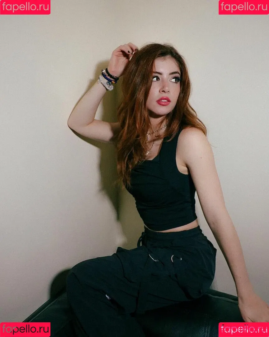Chrissy Costanza Onlyfans Photo Gallery 