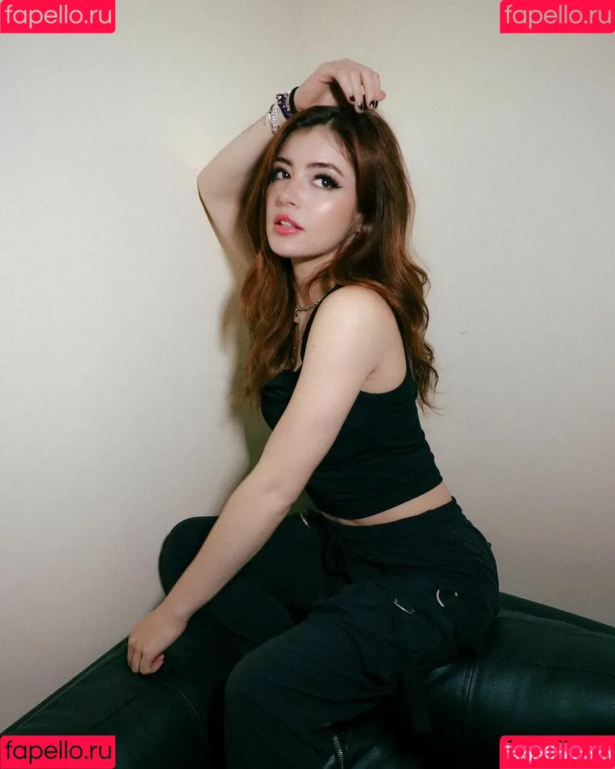 Chrissy Costanza Onlyfans Photo Gallery 