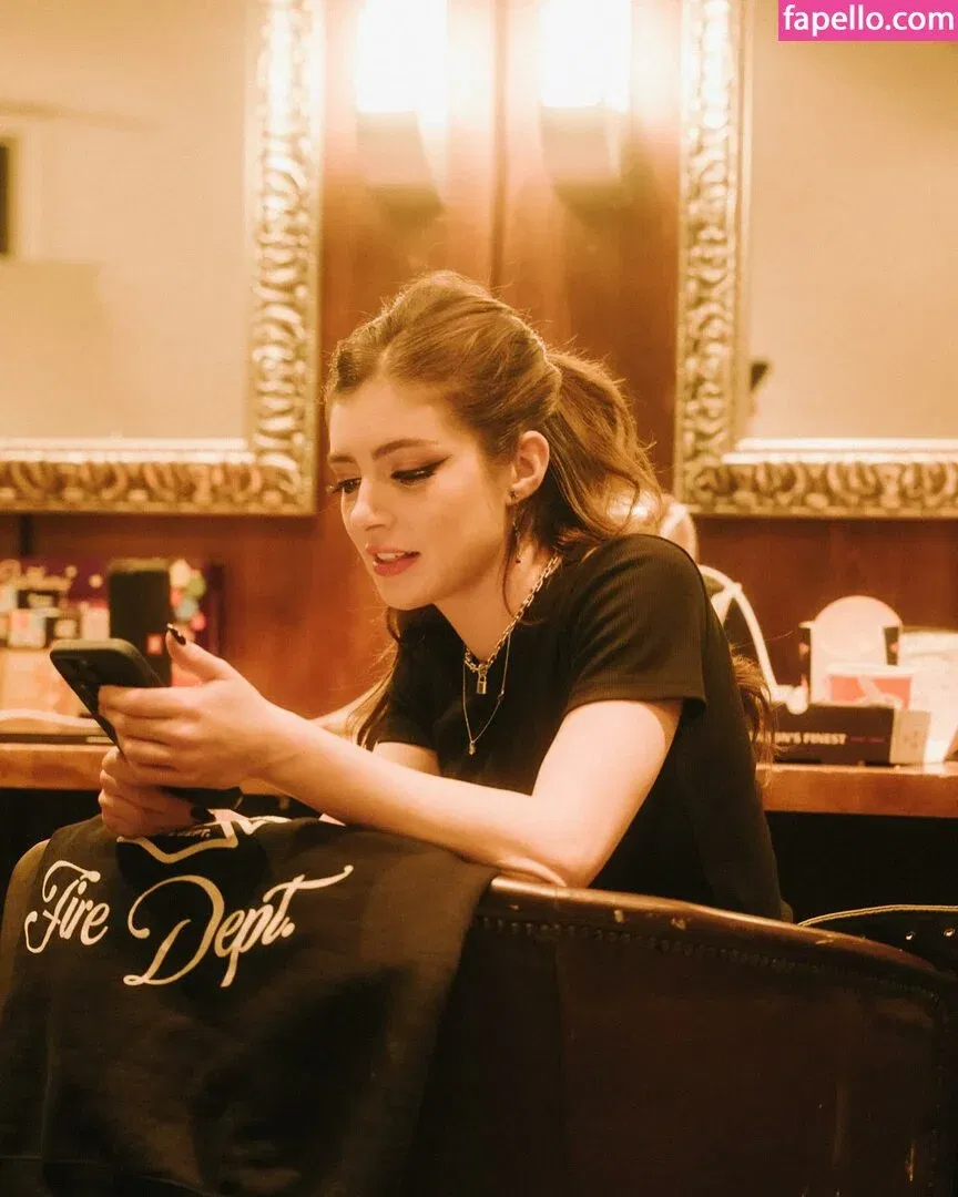 Chrissy Costanza Onlyfans Photo Gallery 