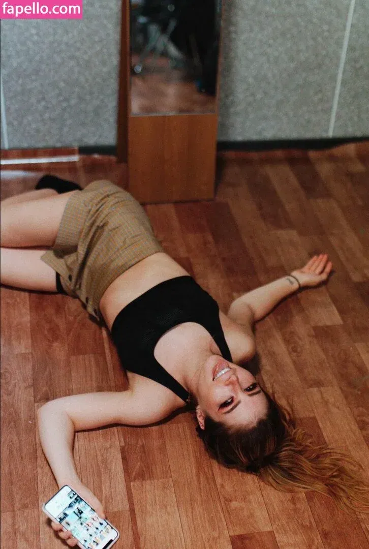 Chrissy Costanza Onlyfans Photo Gallery 