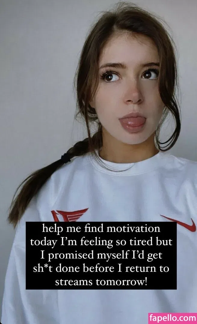 Chrissy Costanza Onlyfans Photo Gallery 