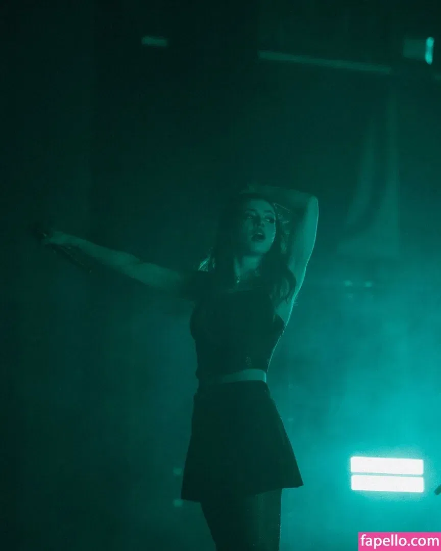 Chrissy Costanza Onlyfans Photo Gallery 