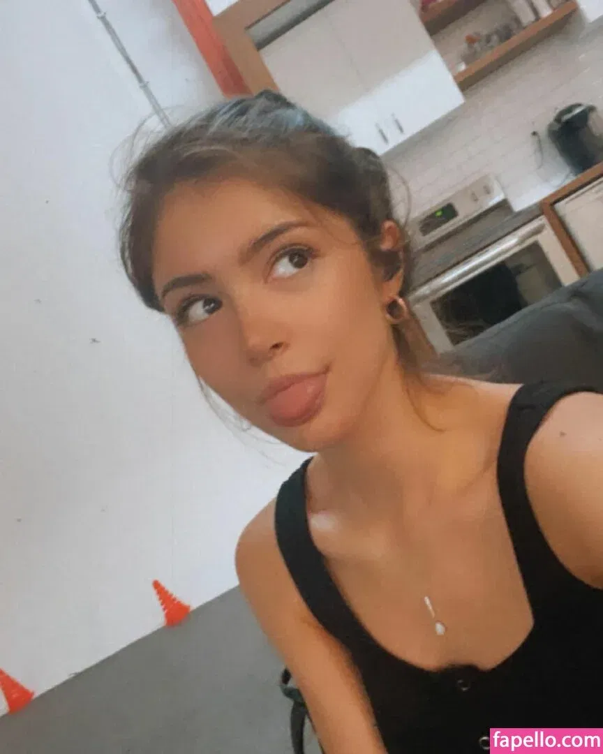 Chrissy Costanza Onlyfans Photo Gallery 