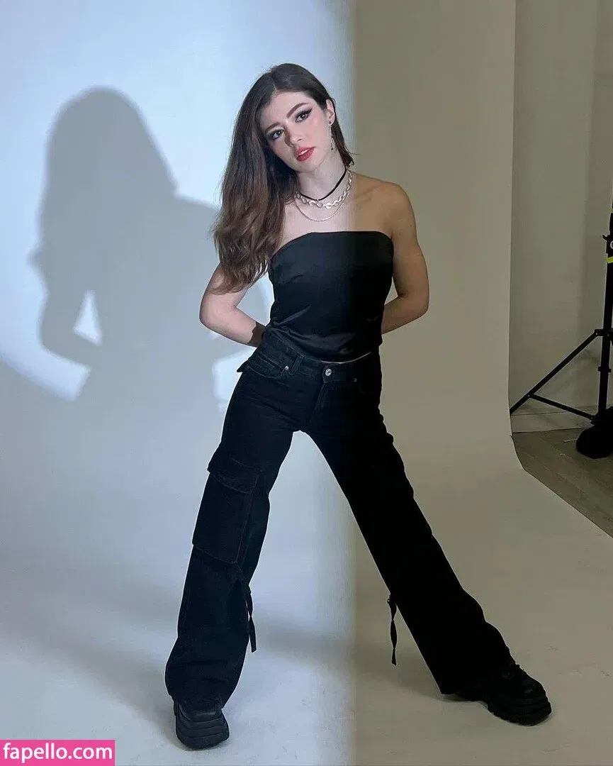 Chrissy Costanza Onlyfans Photo Gallery 