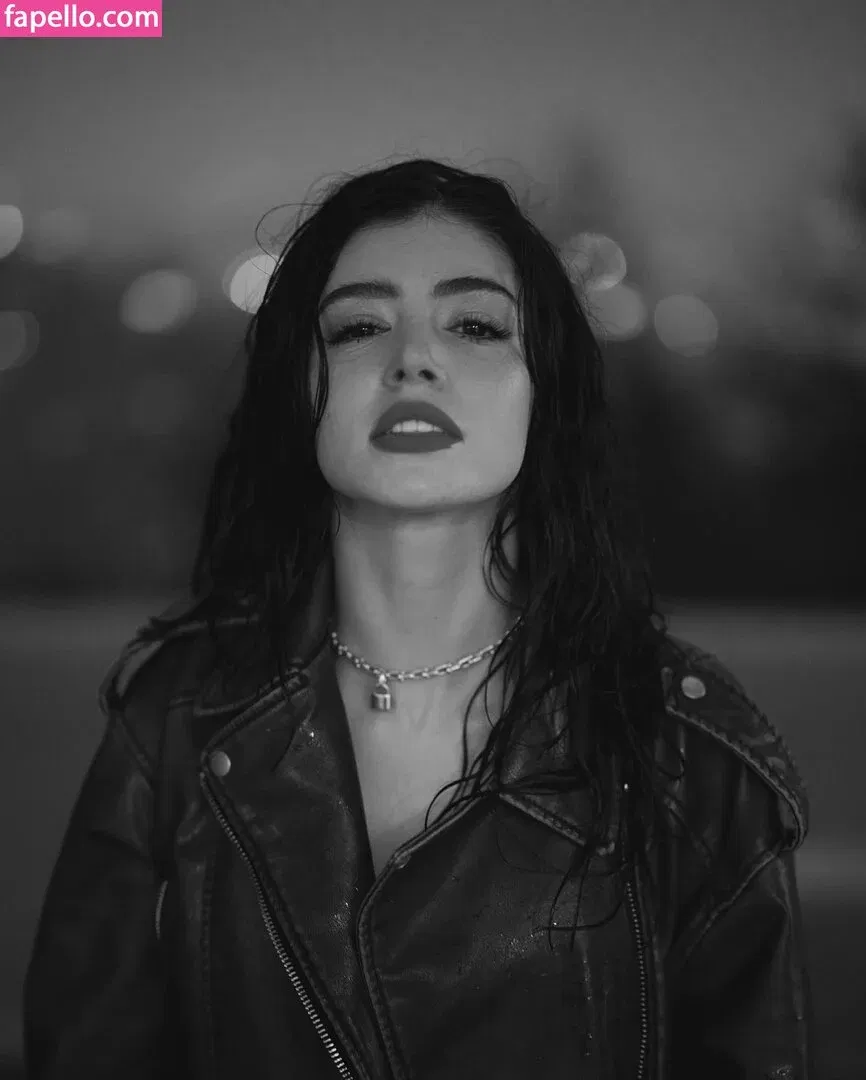 Chrissy Costanza Onlyfans Photo Gallery 