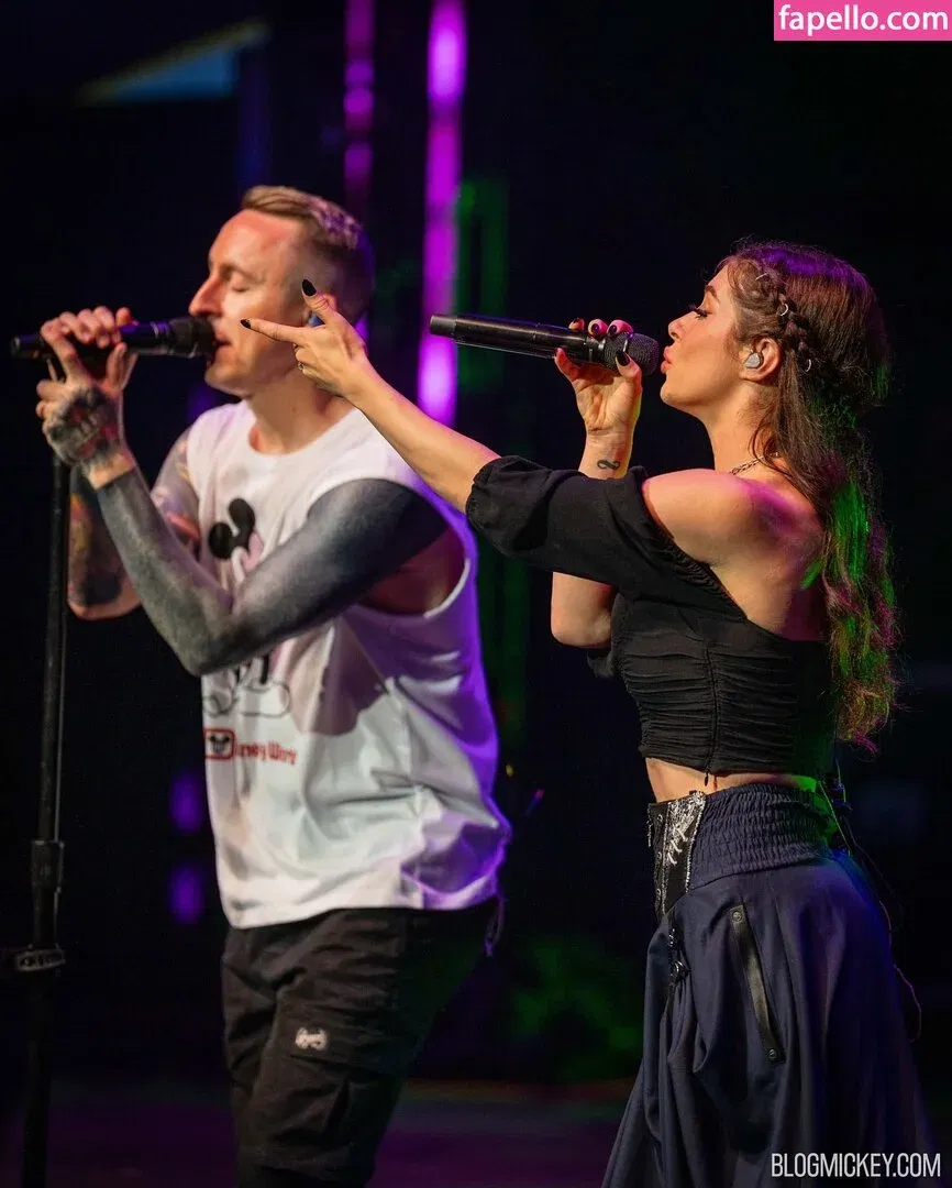 Chrissy Costanza Onlyfans Photo Gallery 