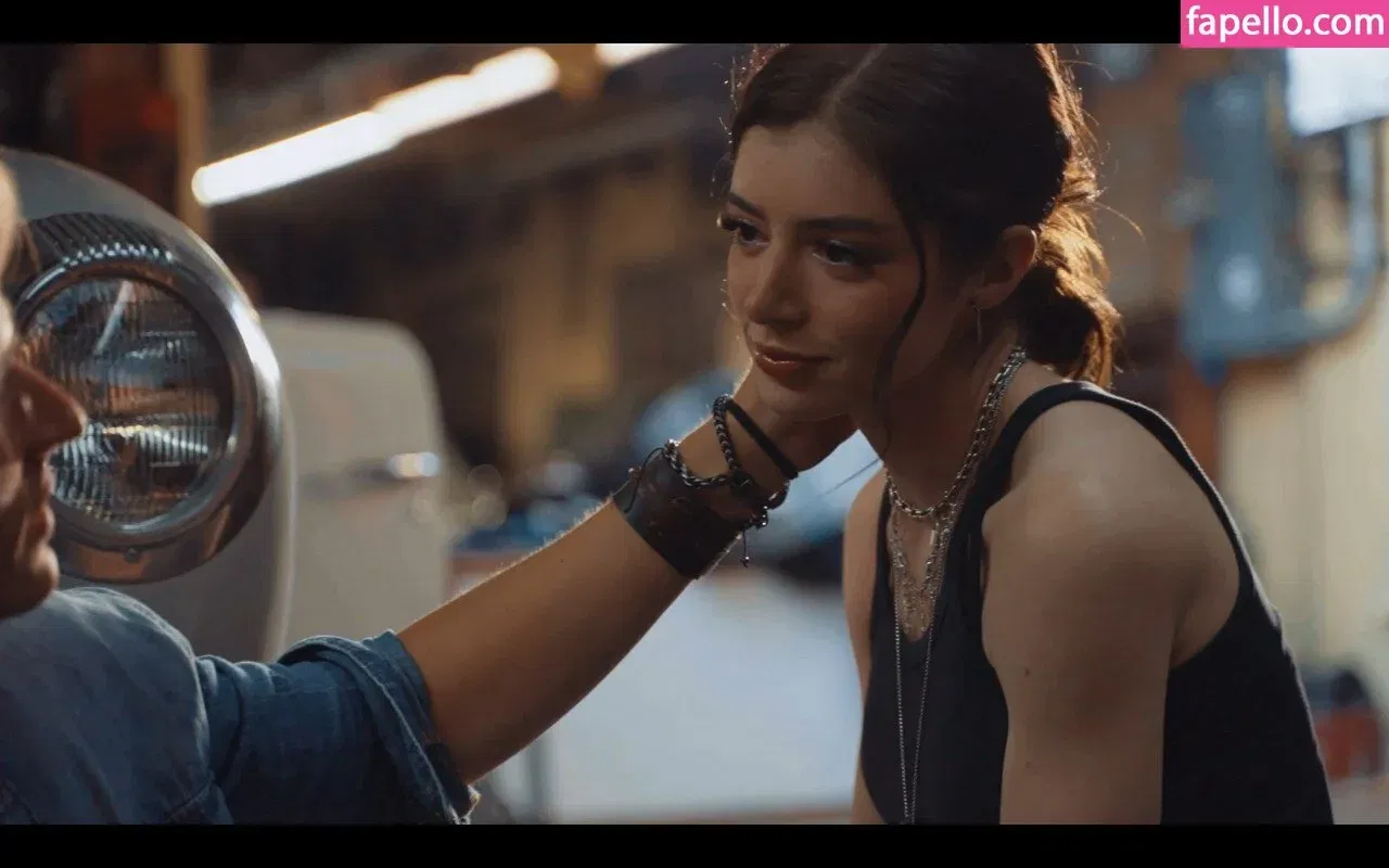 Chrissy Costanza Onlyfans Photo Gallery 