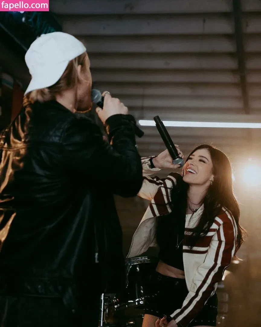 Chrissy Costanza Onlyfans Photo Gallery 