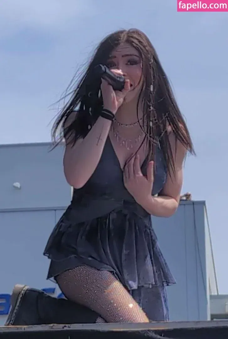 Chrissy Costanza Onlyfans Photo Gallery 