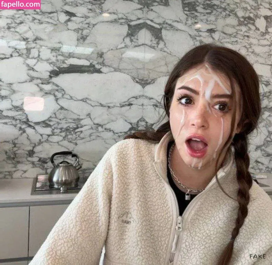 Chrissy Costanza Onlyfans Photo Gallery 